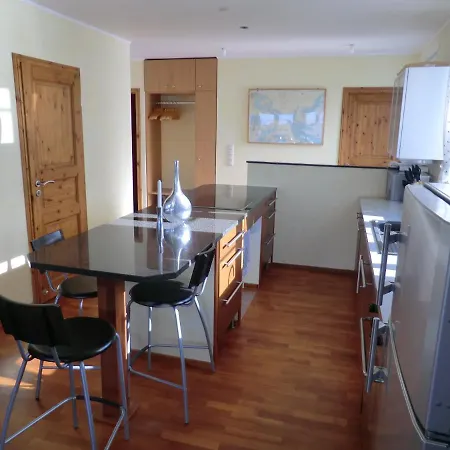 Hausboot Lagoon Botel *